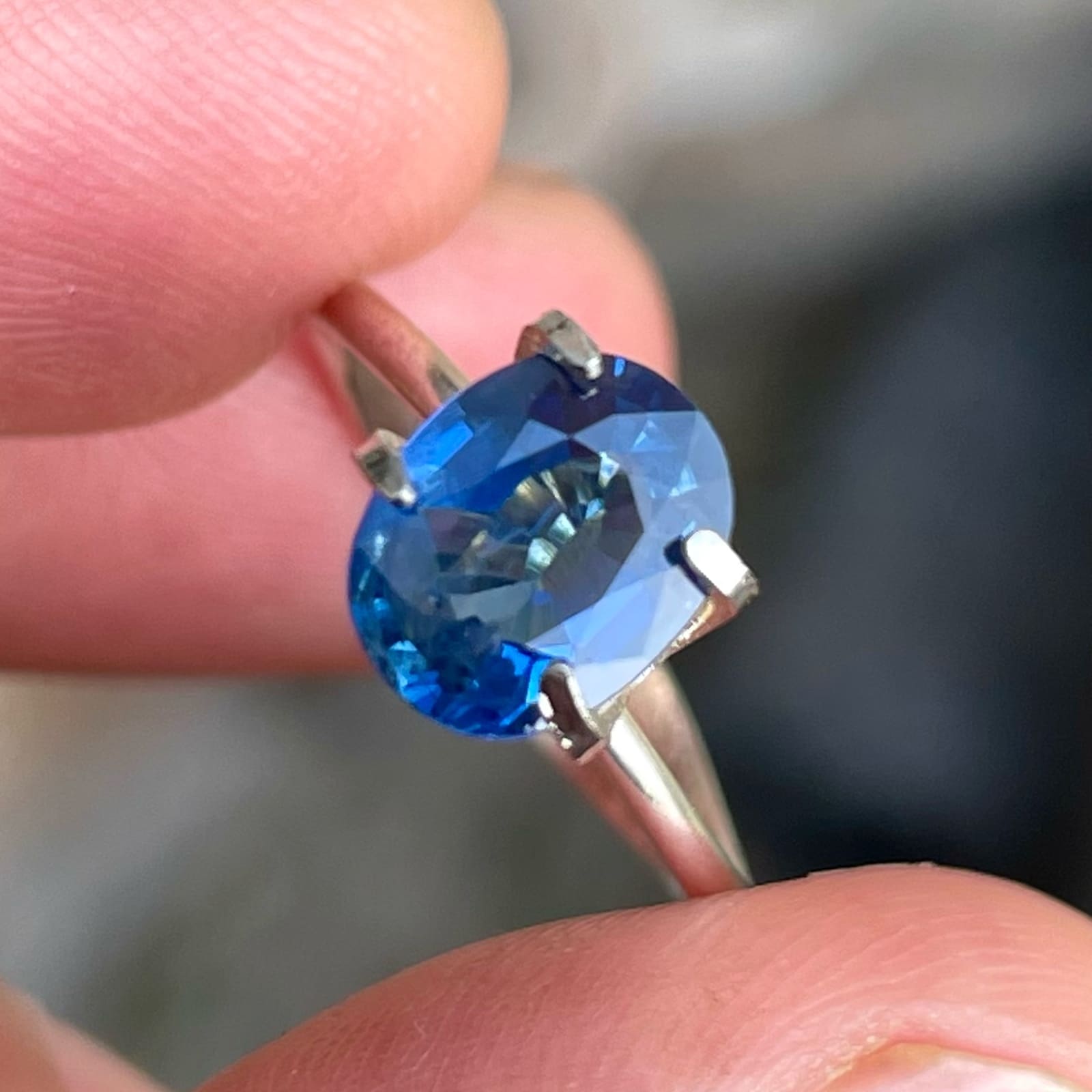 Blue Sapphire Stone